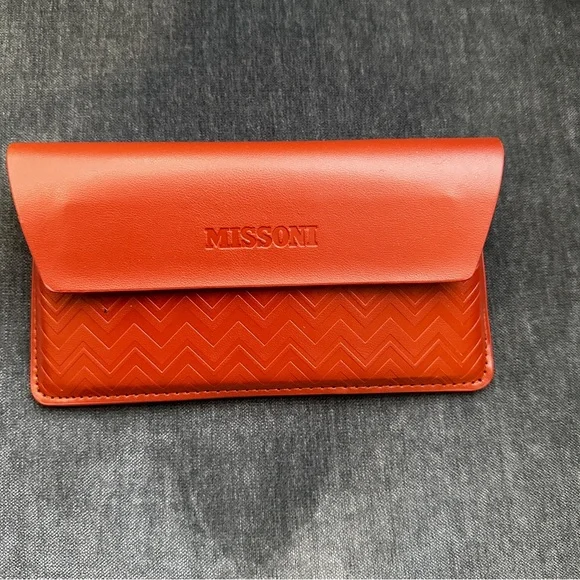 NEW Missoni Over Sized Sunglasses with Case